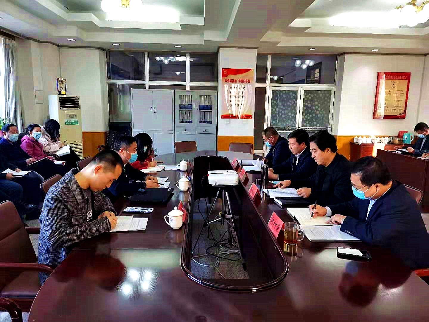 微信图片_20210209090036_副本.jpg